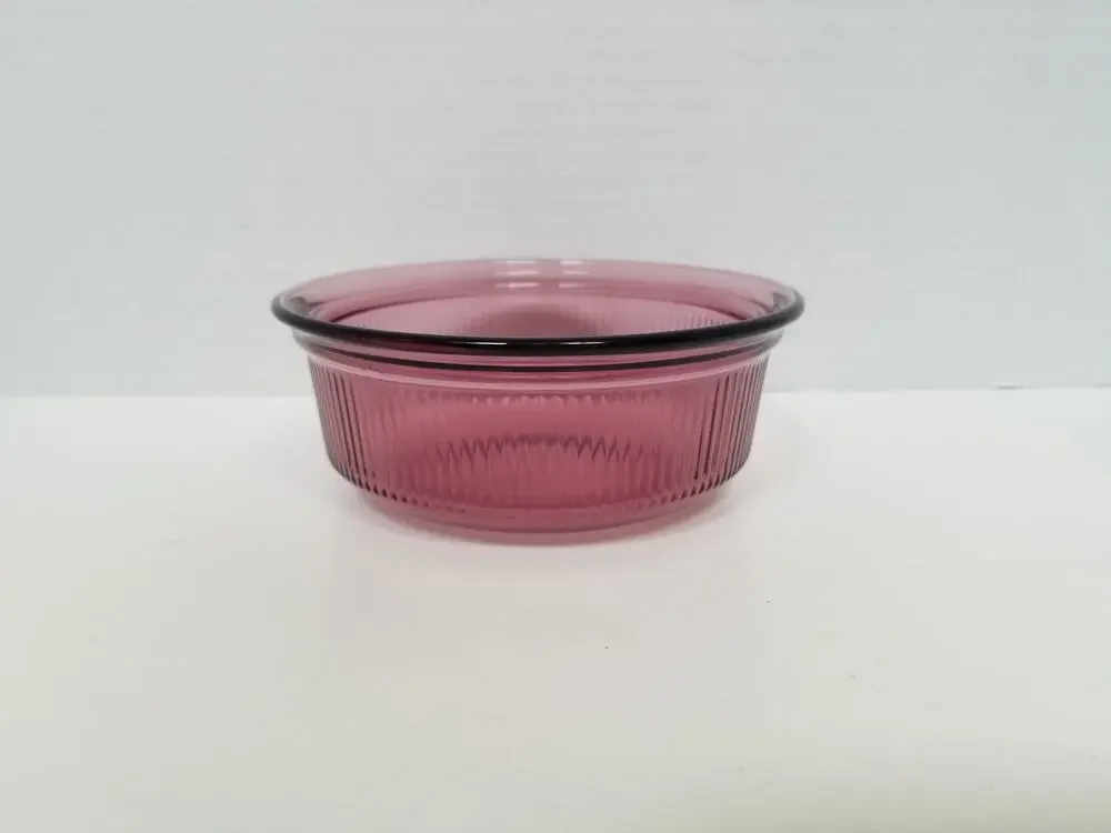 VTG Corning Vision Ribbed 1-Pint Casserole Dish C-16-B Cranberry Color